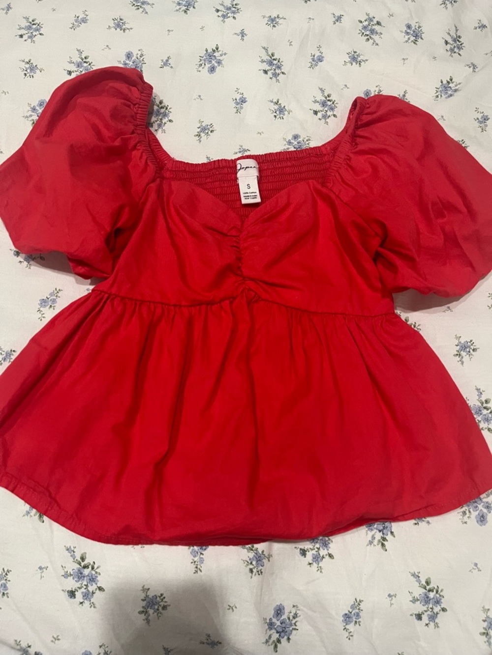 Red Ruched Peasant Top - Picture 6 of 8